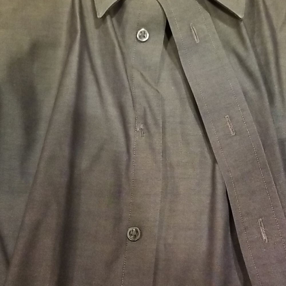 Shirt - Picture 3 of 4